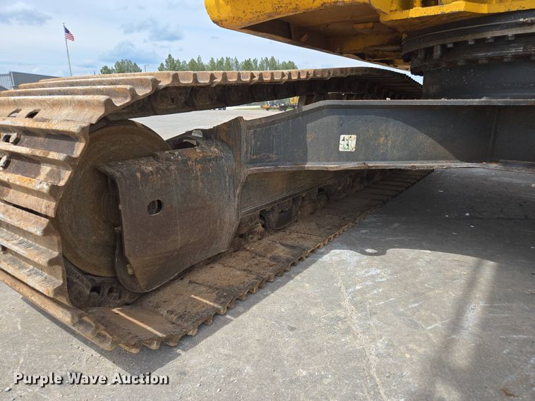 image for item DP6359 2020 Komatsu PC360LC-11 excavator