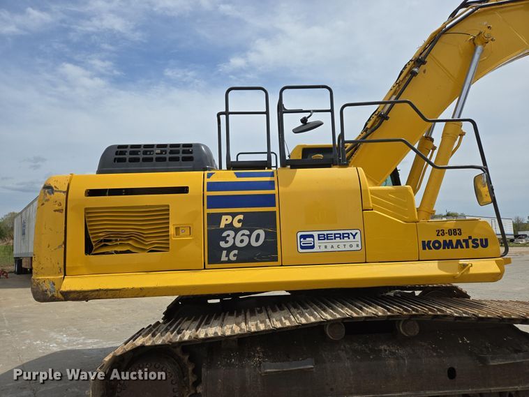 image for item DP6359 2020 Komatsu PC360LC-11 excavator