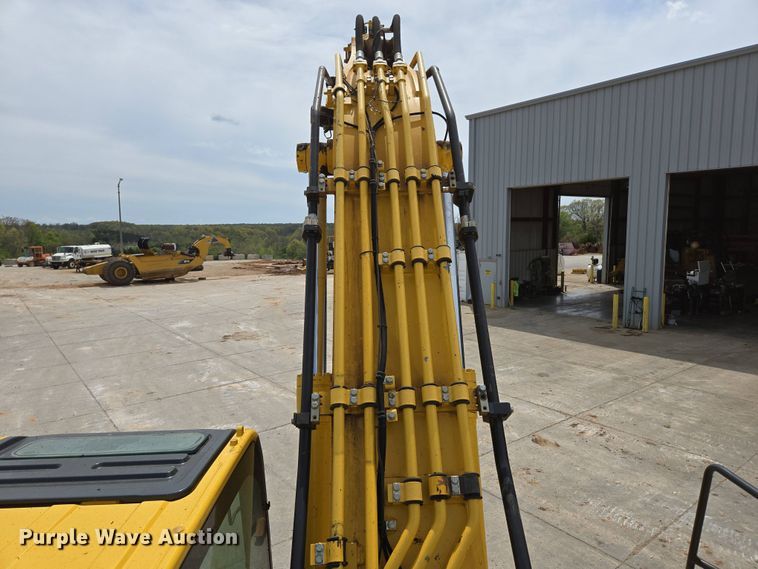 image for item DP6359 2020 Komatsu PC360LC-11 excavator