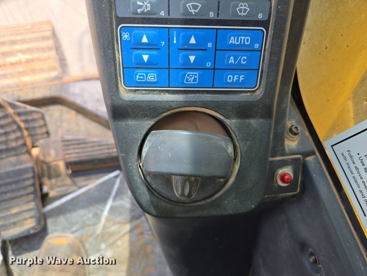 image for item DP6359 2020 Komatsu PC360LC-11 excavator