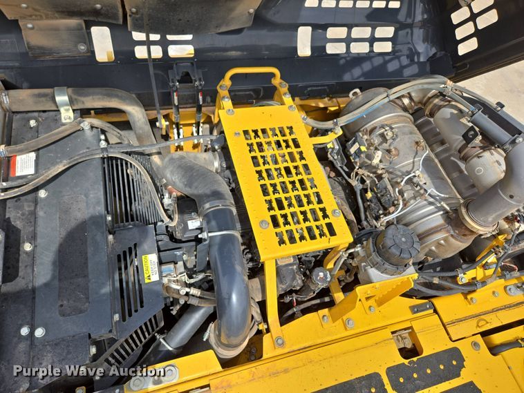 image for item DP6359 2020 Komatsu PC360LC-11 excavator
