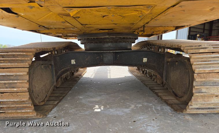 image for item DP6359 2020 Komatsu PC360LC-11 excavator