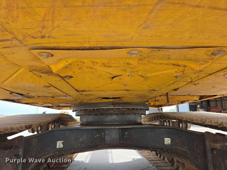 image for item DP6359 2020 Komatsu PC360LC-11 excavator