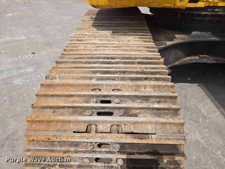 image for item DP6359 2020 Komatsu PC360LC-11 excavator