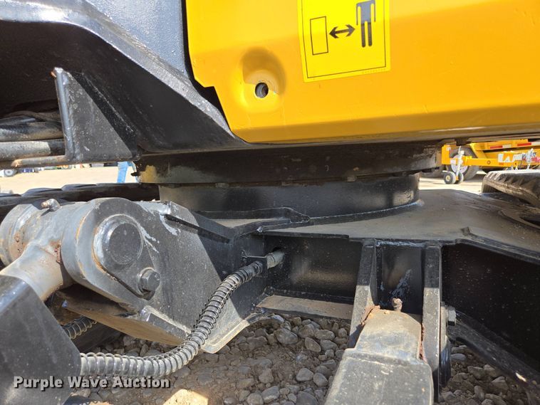 image for item DP6360 IHI 45V4-F mini excavator