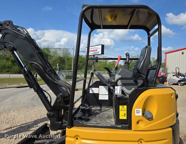 image for item DP6360 IHI 45V4-F mini excavator