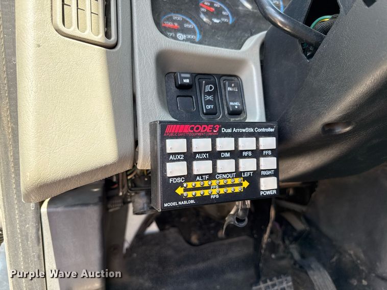 image for item DQ6670 2016 International 7400 sewer rodder truck