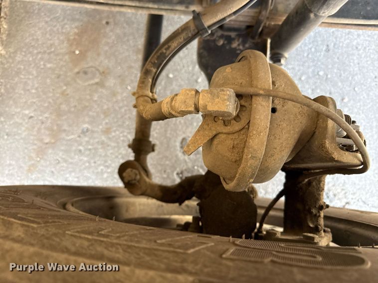 image for item DQ6670 2016 International 7400 sewer rodder truck