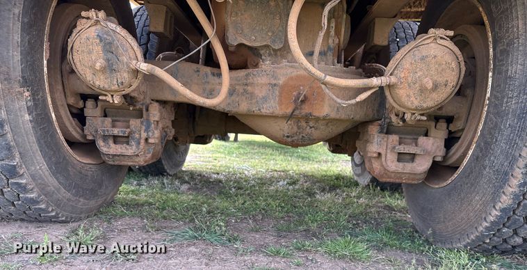 image for item DS3671 2007 Mack CHN613 dump truck