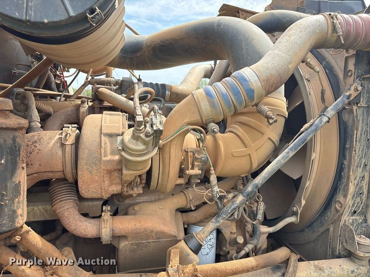 image for item DS3671 2007 Mack CHN613 dump truck