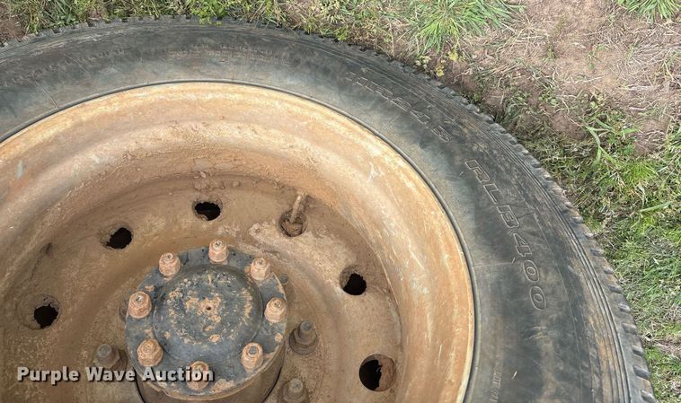 image for item DS3671 2007 Mack CHN613 dump truck