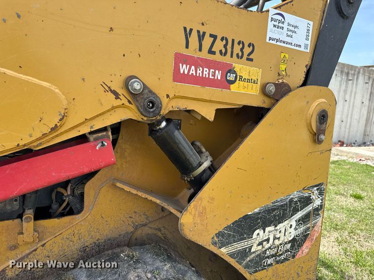 image for item DS3677 2012 Caterpillar 259B3 tracked skid steer loader