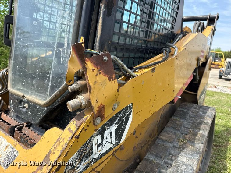 image for item DS3677 2012 Caterpillar 259B3 tracked skid steer loader