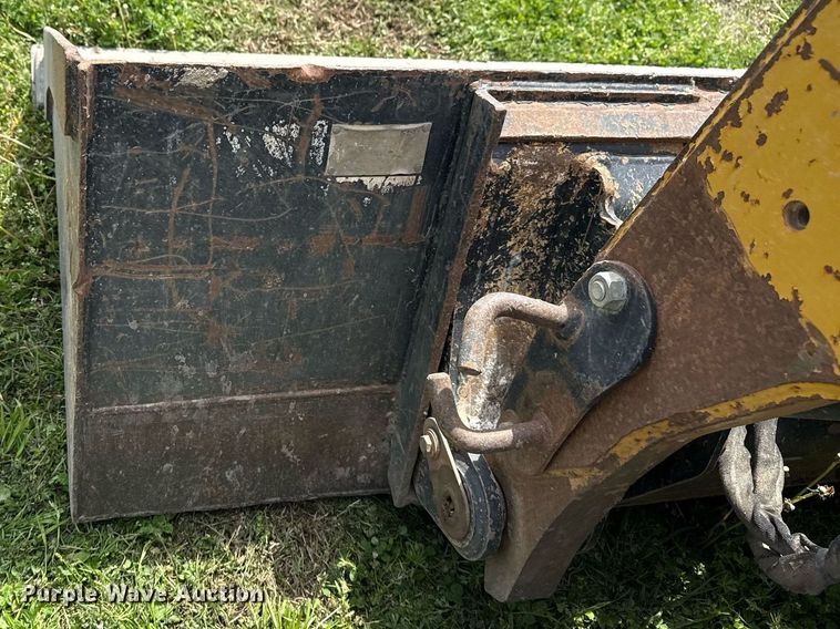 image for item DS3677 2012 Caterpillar 259B3 tracked skid steer loader