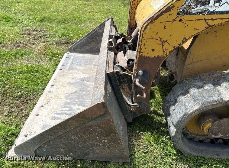 image for item DS3677 2012 Caterpillar 259B3 tracked skid steer loader