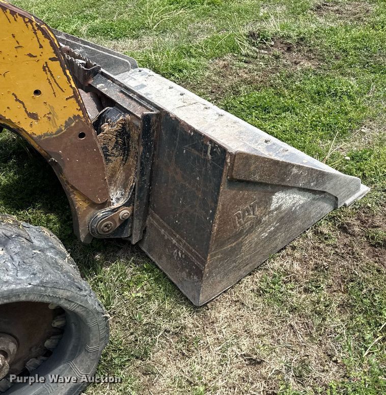 image for item DS3677 2012 Caterpillar 259B3 tracked skid steer loader