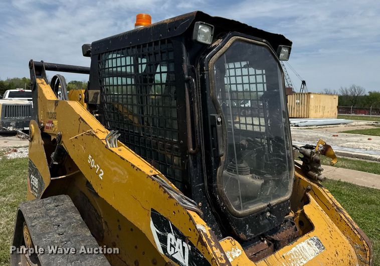 image for item DS3677 2012 Caterpillar 259B3 tracked skid steer loader