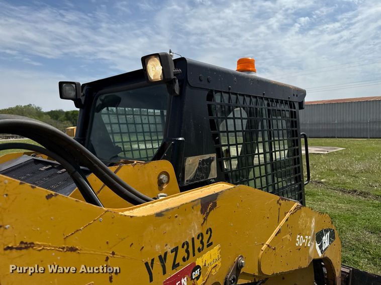 image for item DS3677 2012 Caterpillar 259B3 tracked skid steer loader