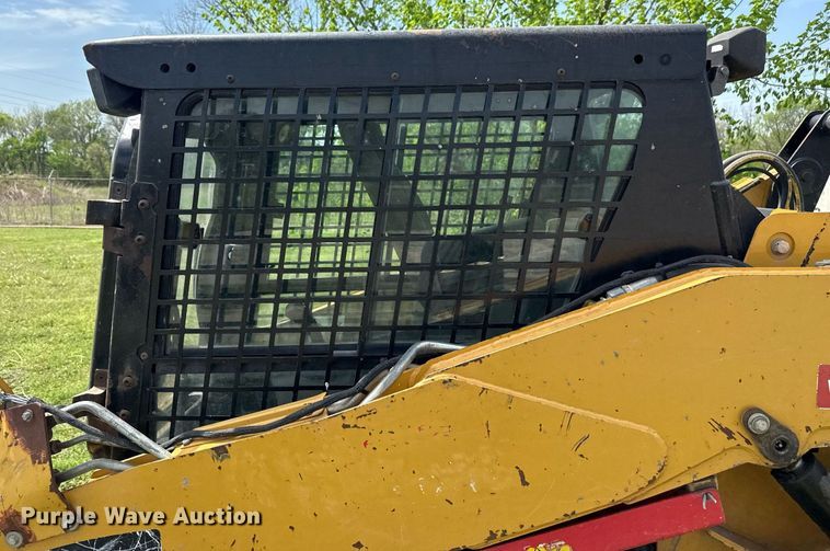 image for item DS3677 2012 Caterpillar 259B3 tracked skid steer loader