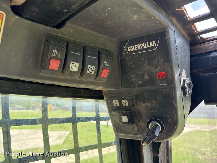 image for item DS3677 2012 Caterpillar 259B3 tracked skid steer loader