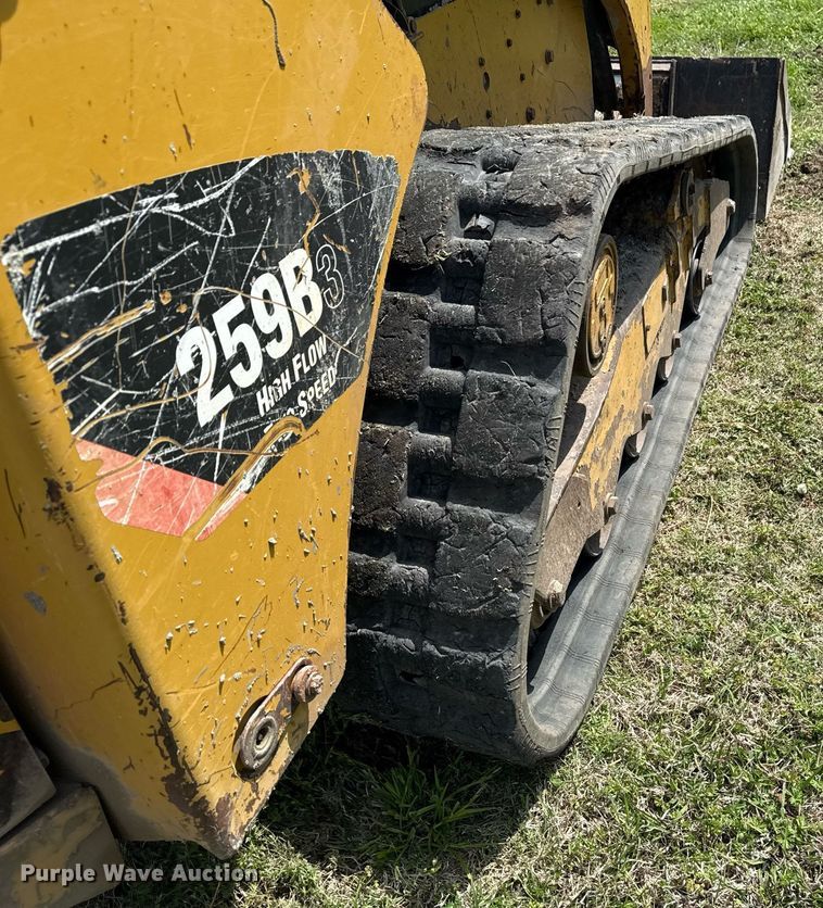image for item DS3677 2012 Caterpillar 259B3 tracked skid steer loader