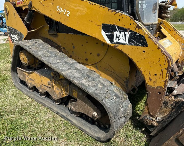 image for item DS3677 2012 Caterpillar 259B3 tracked skid steer loader