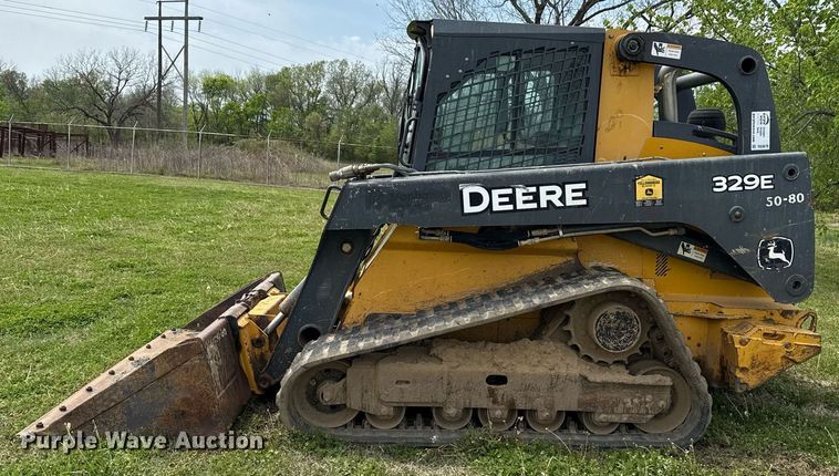 image for item DS3678 2015 John Deere 329E tracked skid steer loader