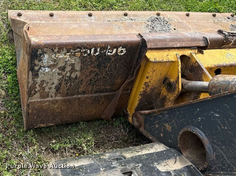 image for item DS3678 2015 John Deere 329E tracked skid steer loader