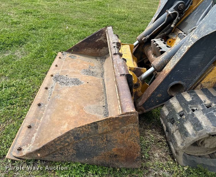 image for item DS3678 2015 John Deere 329E tracked skid steer loader