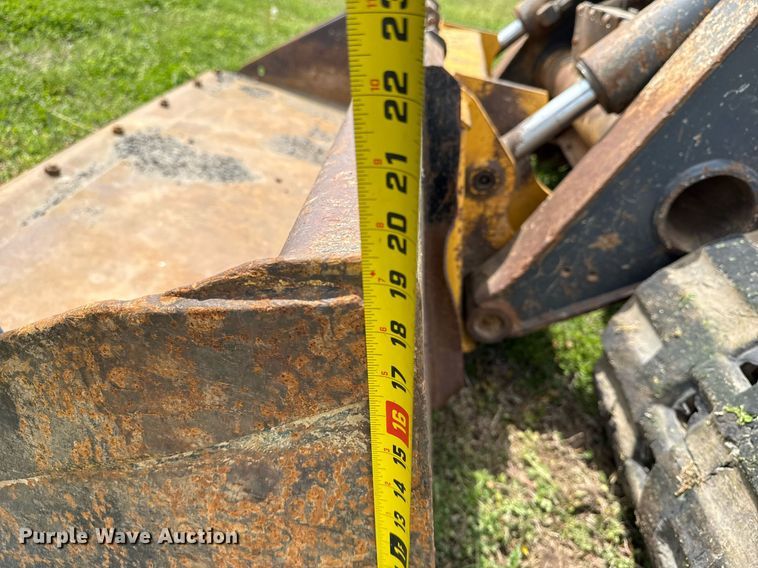 image for item DS3678 2015 John Deere 329E tracked skid steer loader