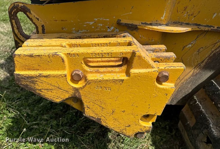 image for item DS3678 2015 John Deere 329E tracked skid steer loader