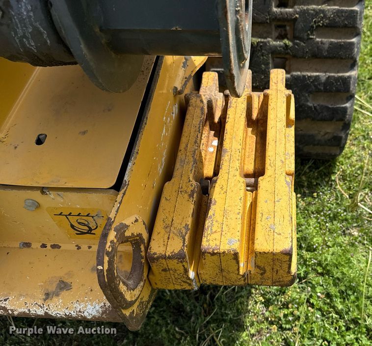 image for item DS3678 2015 John Deere 329E tracked skid steer loader