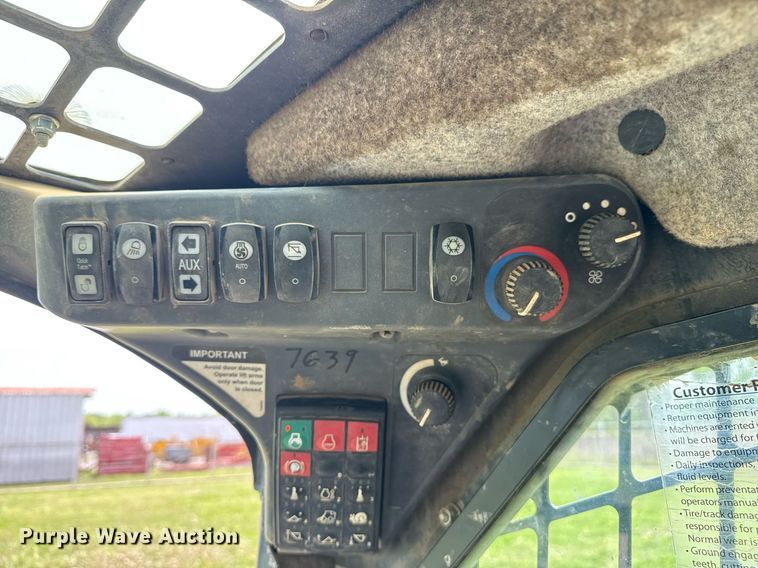 image for item DS3678 2015 John Deere 329E tracked skid steer loader