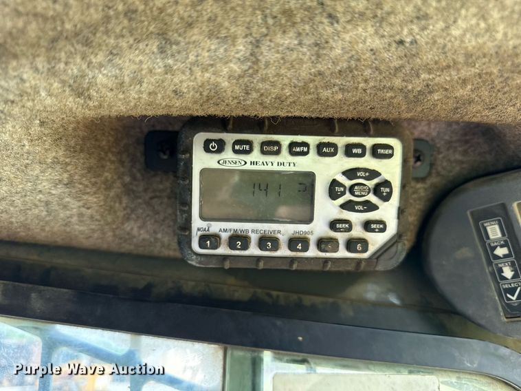 image for item DS3678 2015 John Deere 329E tracked skid steer loader