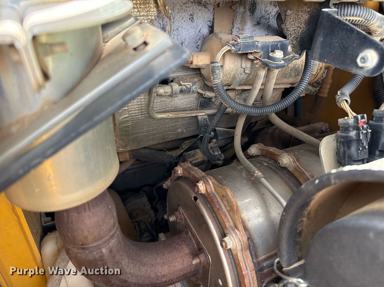 image for item DS3678 2015 John Deere 329E tracked skid steer loader