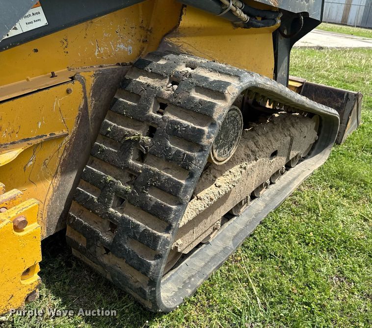 image for item DS3678 2015 John Deere 329E tracked skid steer loader
