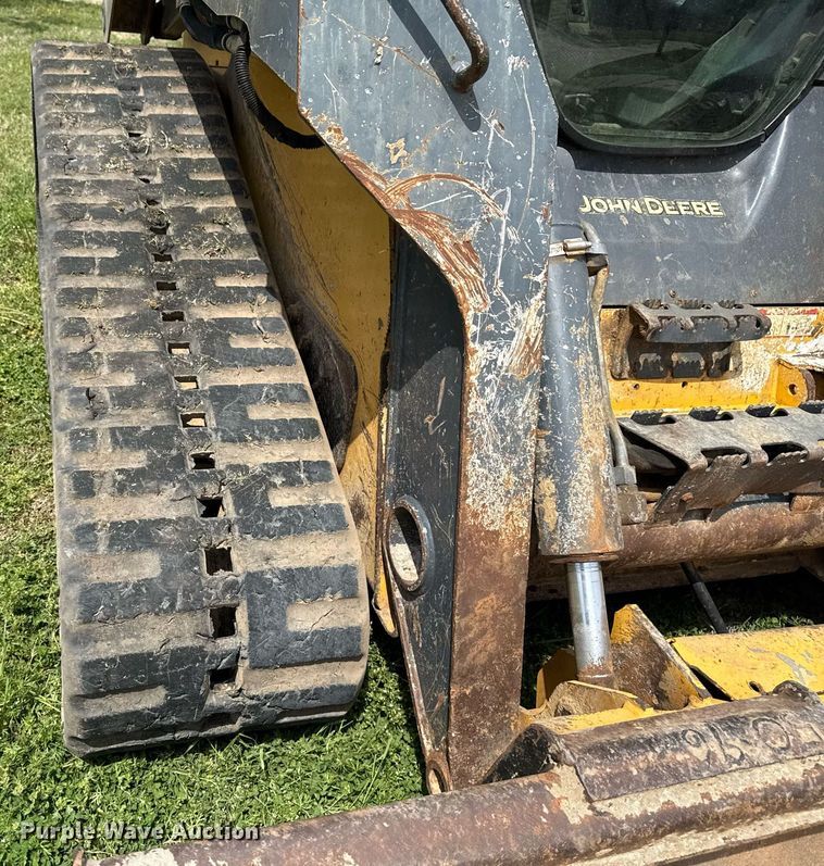 image for item DS3678 2015 John Deere 329E tracked skid steer loader