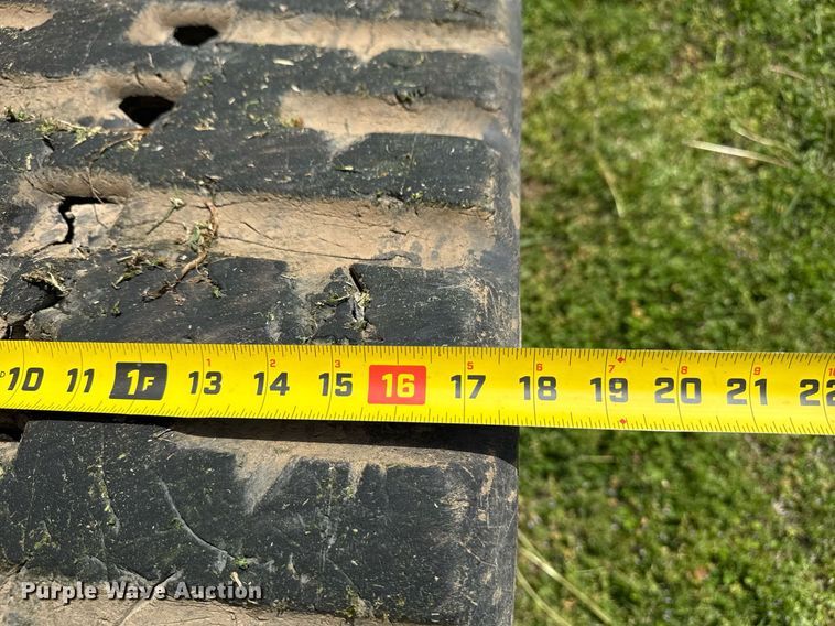 image for item DS3678 2015 John Deere 329E tracked skid steer loader