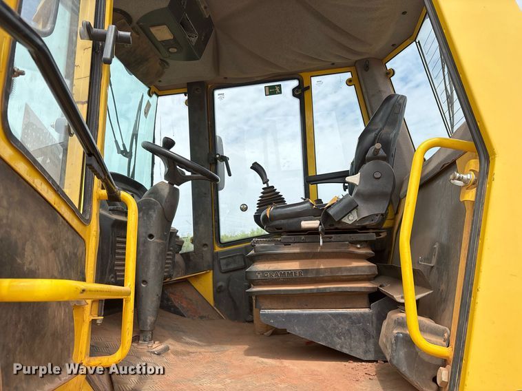 image for item DS3679 2013 Bomag BW 211 D-50 single drum vibratory roller