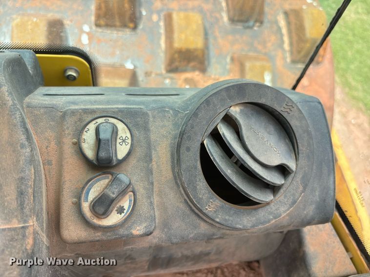 image for item DS3679 2013 Bomag BW 211 D-50 single drum vibratory roller