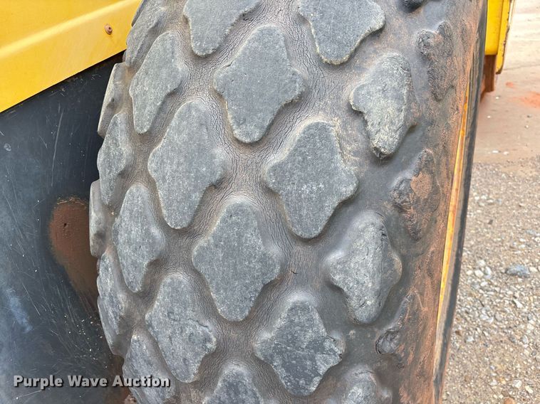 image for item DS3679 2013 Bomag BW 211 D-50 single drum vibratory roller