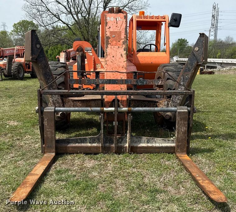 image for item DS3680 2013 JLG 10042 telehandler
