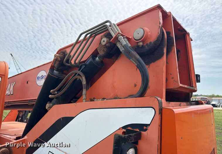 image for item DS3680 2013 JLG 10042 telehandler