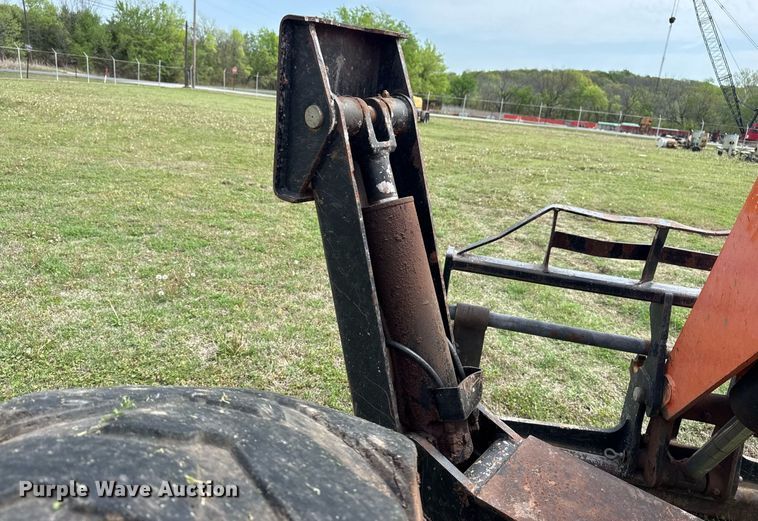 image for item DS3680 2013 JLG 10042 telehandler
