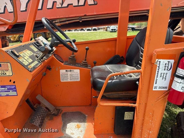 image for item DS3680 2013 JLG 10042 telehandler