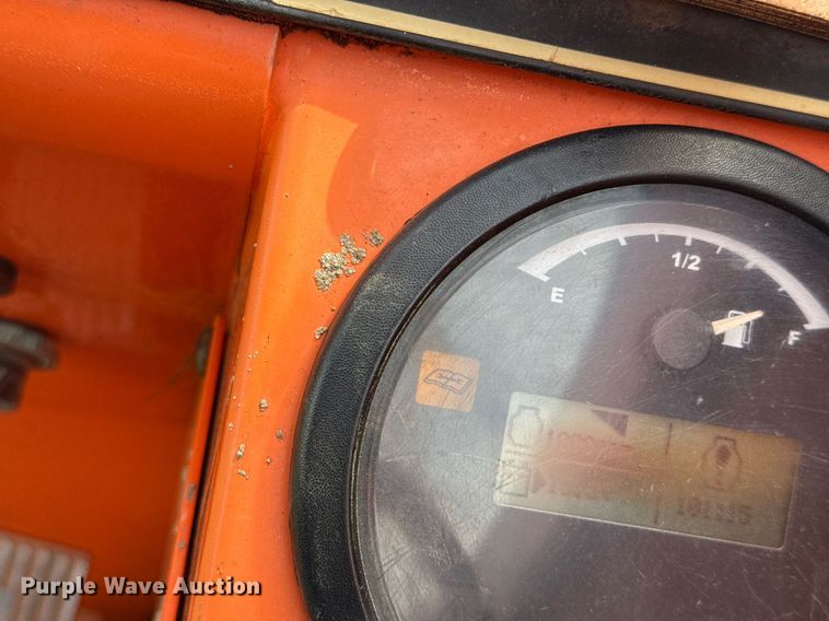 image for item DS3680 2013 JLG 10042 telehandler