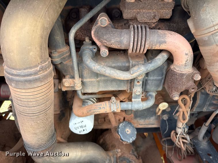 image for item DS3680 2013 JLG 10042 telehandler