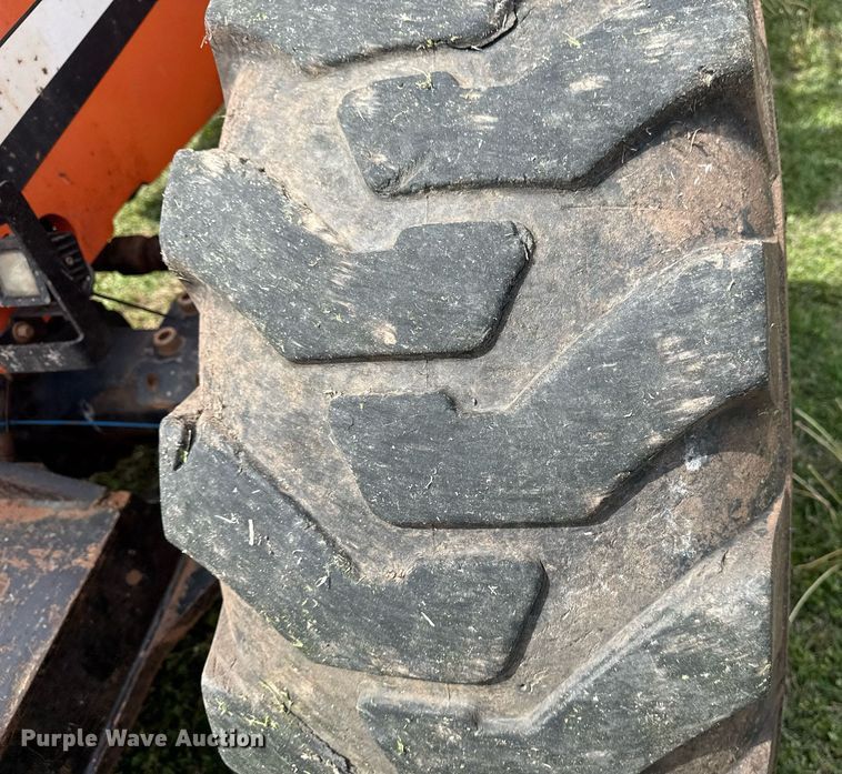 image for item DS3680 2013 JLG 10042 telehandler