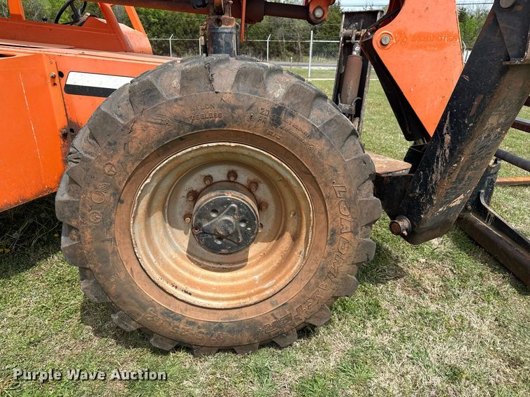 image for item DS3680 2013 JLG 10042 telehandler