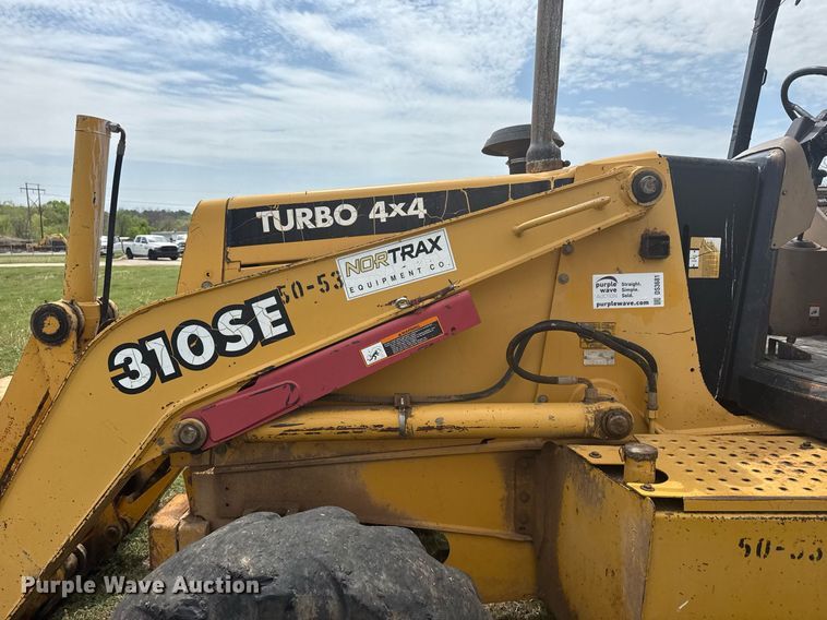 image for item DS3681 John Deere 310SE backhoe